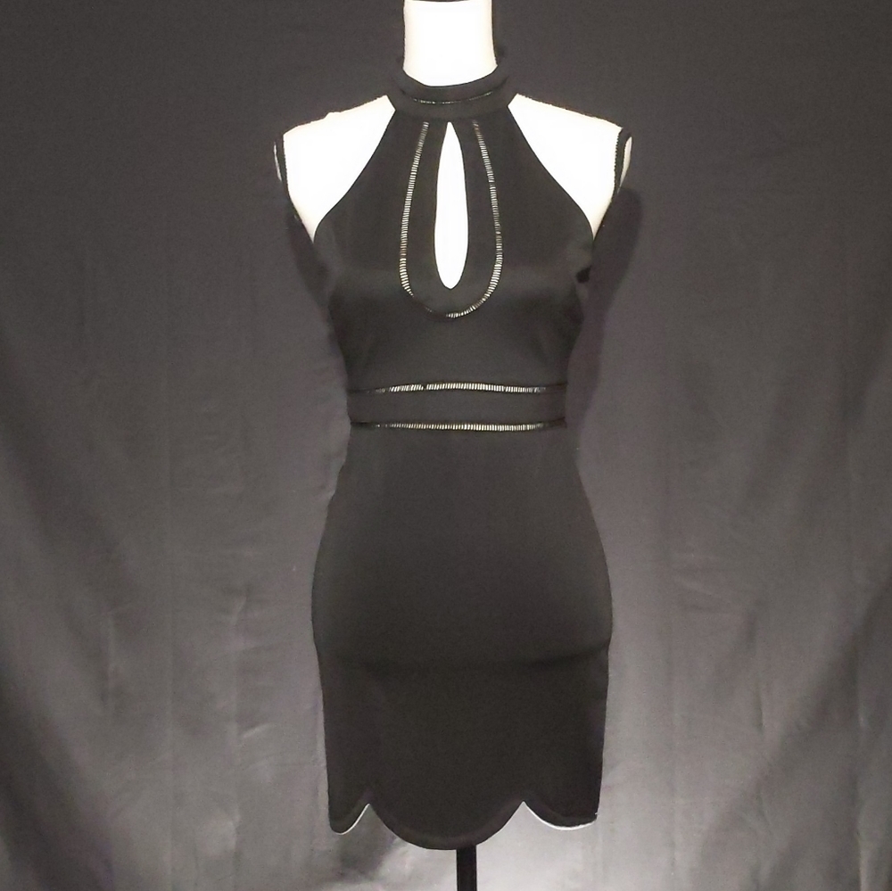 🤓 LF Rumor Boutique Scalloped Bottom LBD 🤓